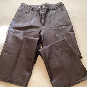 Vintage Newport News Genuine Leather Women’s dark brown pants size 18 Tall